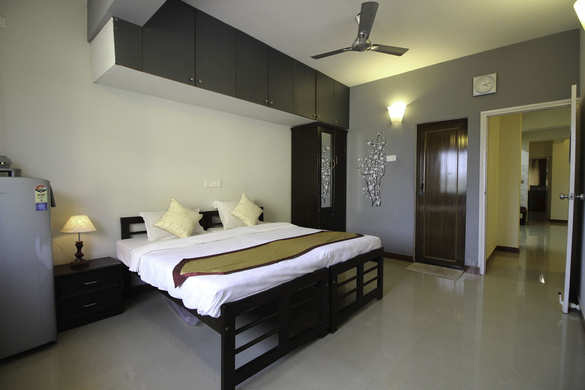 Oyo 9876 Home Luxurious 5Bhk 포르보림 외부 사진